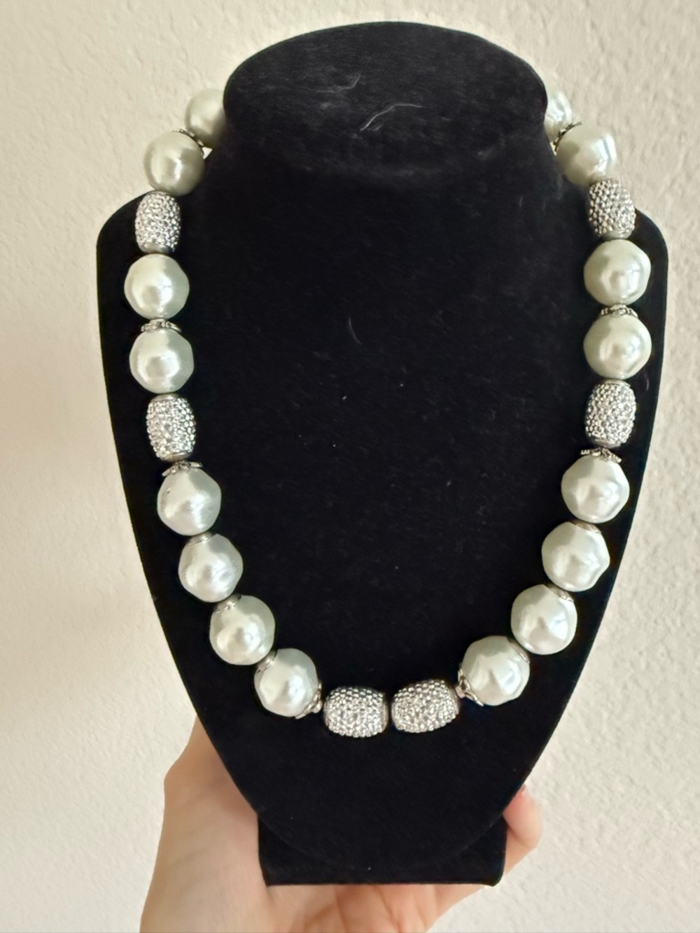 Pearl and Pave Rhinestone Statement Necklace - Silver - EUC!